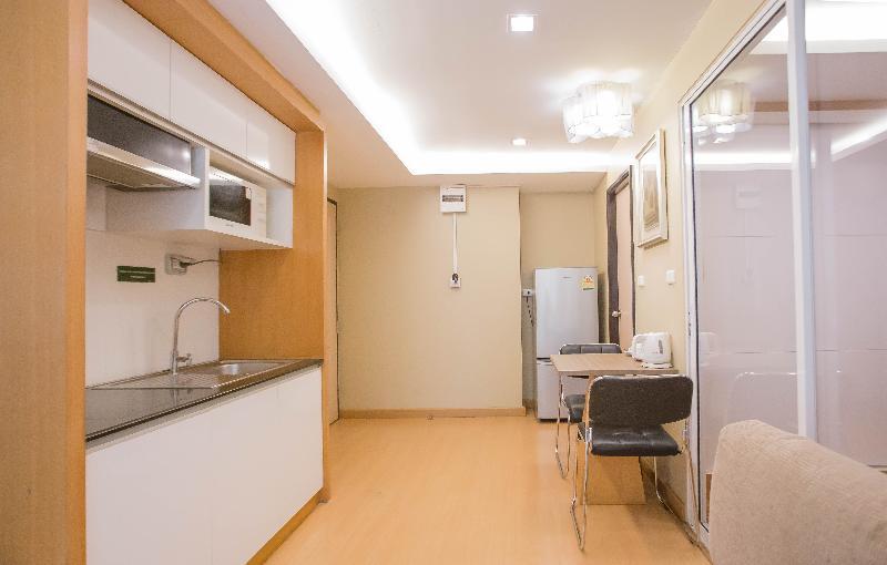 Greenview Ekkamai 10 Khách sạn 3*